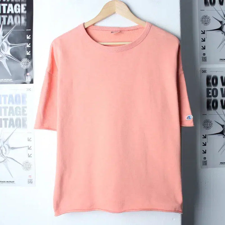 [BUNJANG] Champion 90s Pink Plain Sweatshirt T-Shirt / W(M-L) 챔피온 반팔 티셔츠 90년대 핑크 무지 스웻 기모-1867F