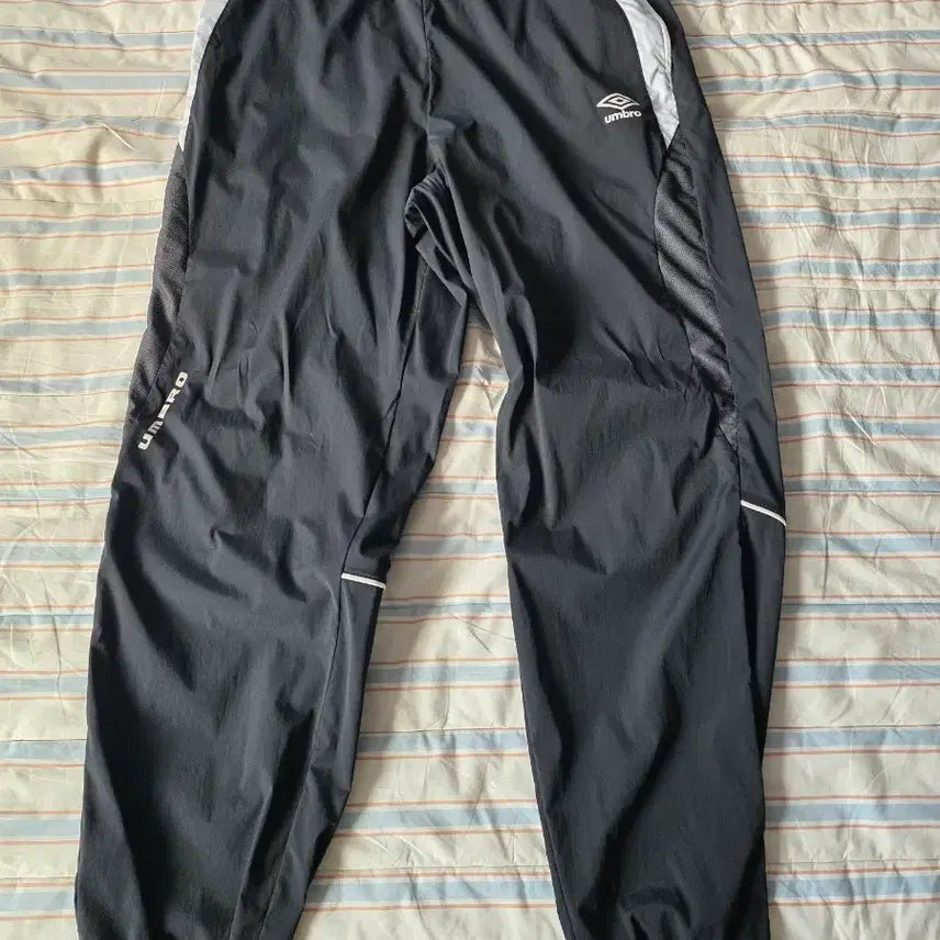 [BUNJANG] Umbro Pro Training Jogger Pants (Size 80) / (L)엄브로 프로 트레이닝 조거 팬츠
