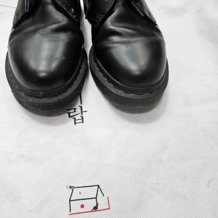 [BUNJANG] Dr. Martens 1461 Shoes Size 41 (US 8-9) / 닥터마틴 1461 구두 41