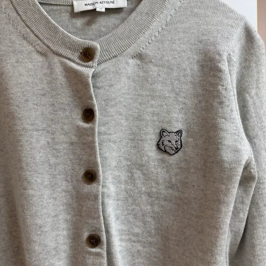 [BUNJANG] Maison Kitsuné Fox Patch Cardigan Grey XS / 메종키츠네 폭스 패치 가디건 그레이 xs