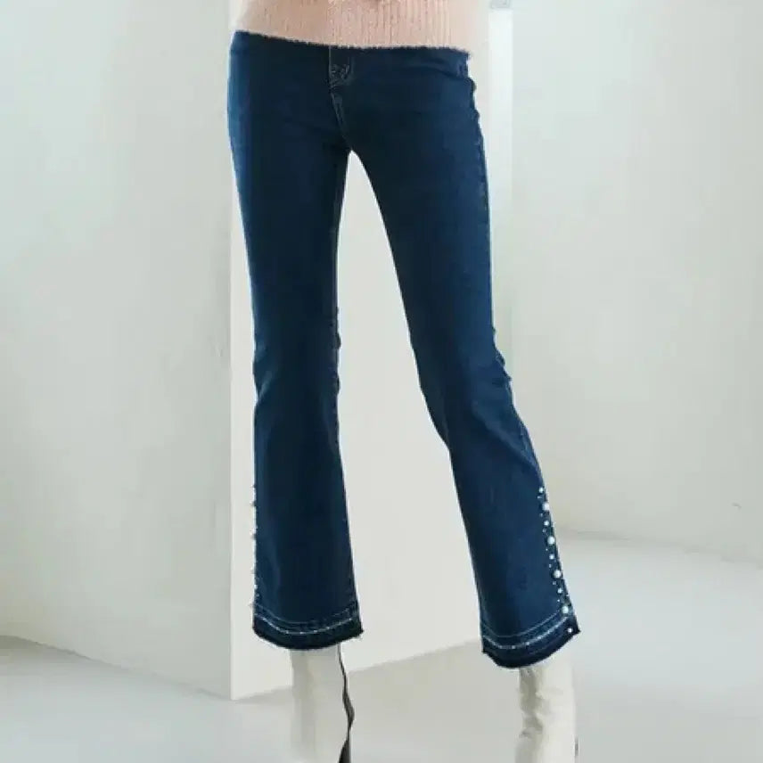 [BUNJANG] EGOIST Pearl Embellished Bootcut Jeans / 에고이스트 진주 장식 부츠컷 청바지 데님 팬츠