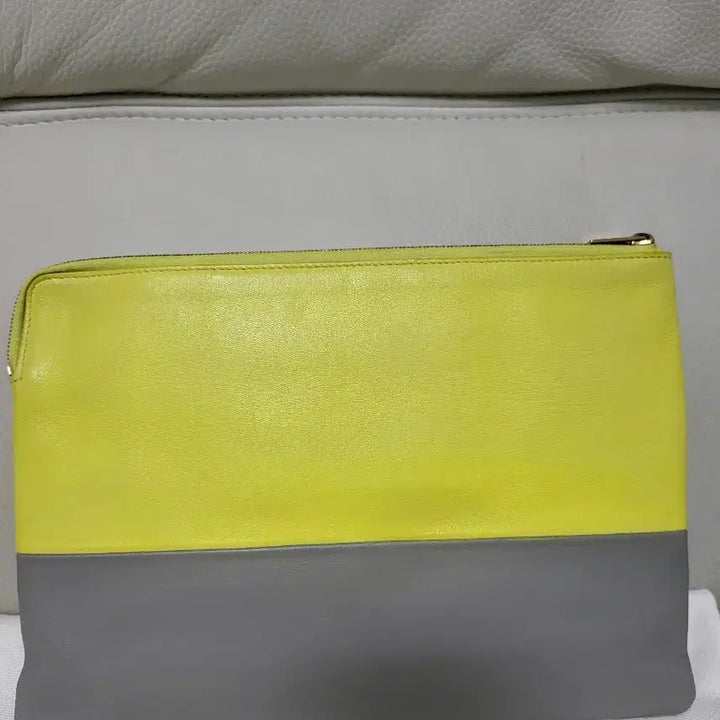 [BUNJANG] Yves Saint Laurent Clutch / 입생로랑 클러치 정품