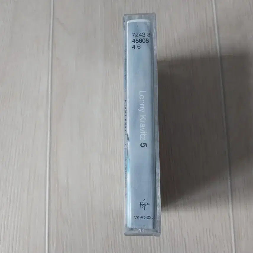 [BUNJANG] Lenny Kravitz 5 Cassette Tape (Sealed) / 레니 크라비츠 미개봉 카세트 테이프