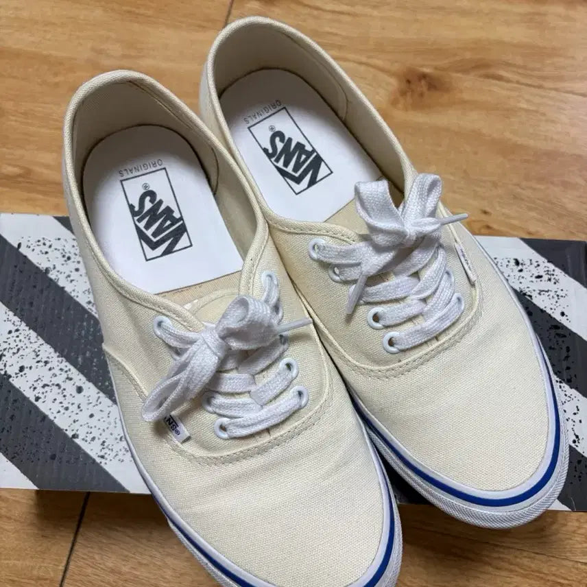 [BUNJANG] Vans Vault Authentic Classic White / 반스 볼트 어센틱 클래식 화이트 265mm