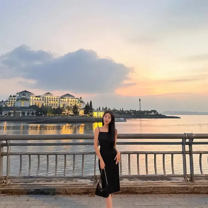 [BUNJANG] Black Backless Square Neck Long Dress / 휴양지룩 블랙 백리스 스퀘어넥 롱원피스
