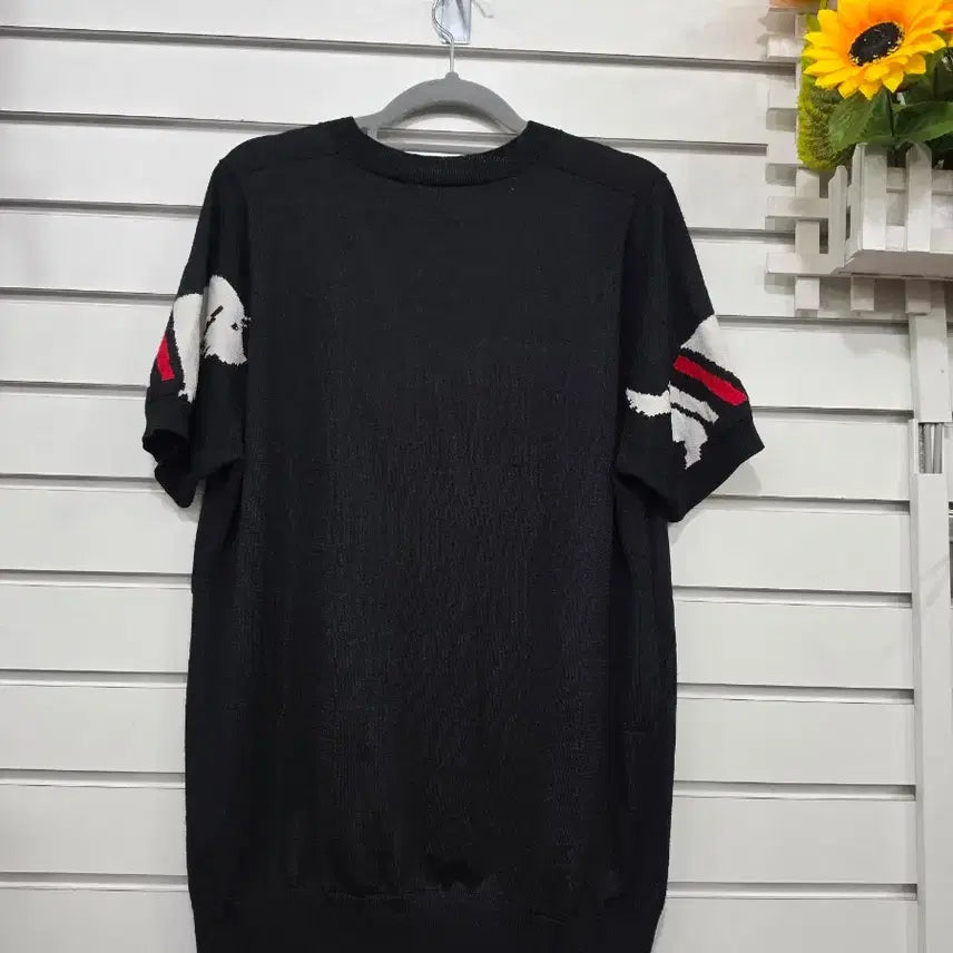 [BUNJANG] Black Knit T-shirt with Cute Dog Pattern / 