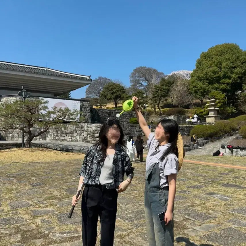 [BUNJANG] Farmer Costume Rental for Graduation Photos / 졸업사진 농부 옷 대여