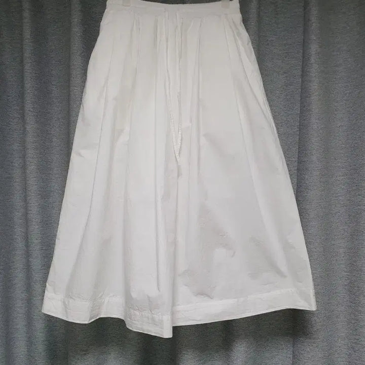 [BUNJANG] Lebetter White Midi-Long Skirt / lu better 르버터 여자 바스락 화이트 미디롱 스커트 f