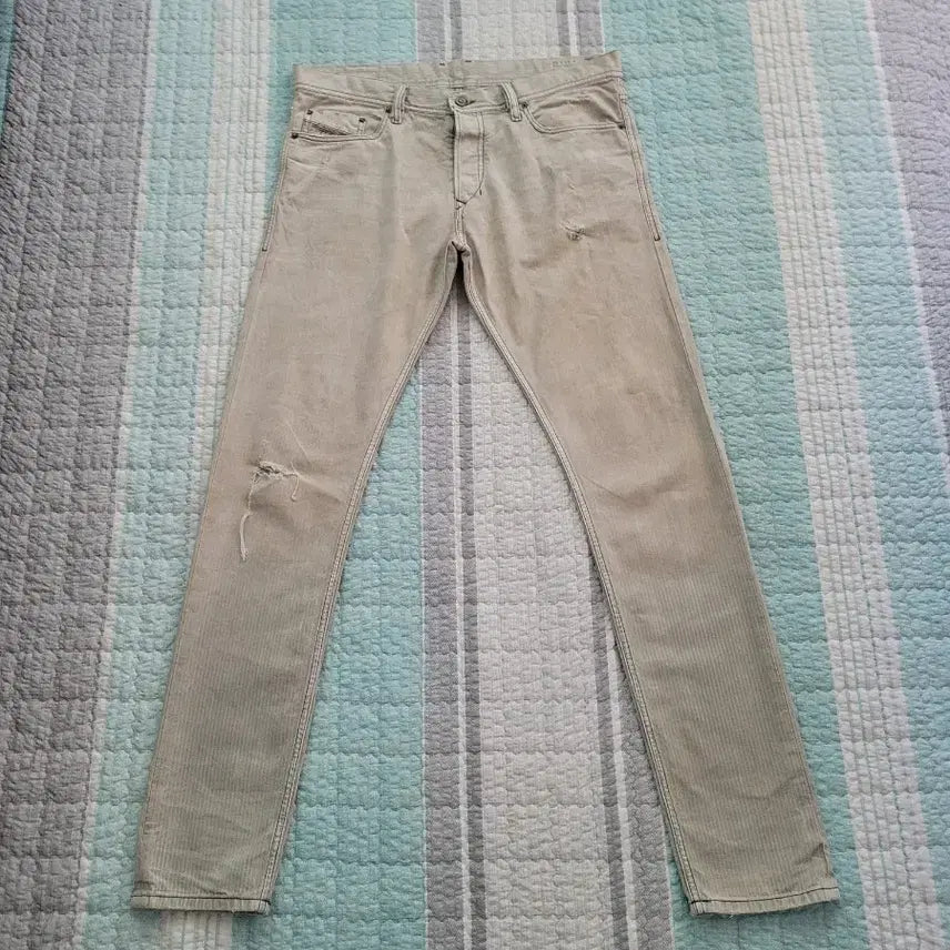 [BUNJANG] Diesel Tepphar Slim Carrot Hickory Stripe Vintage Grey Jeans 36 / 디젤 Diesel 테파 힛코리 스트라이프 빈티지그레이 슬림캐롯진 36