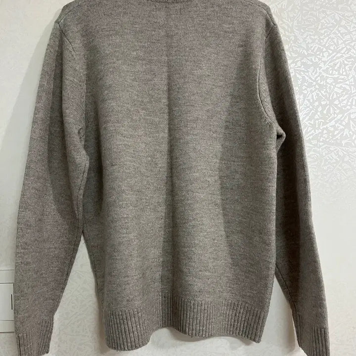 [BUNJANG] Beige Knit Sweater / 상태좋음! 베이지 니트 택포 23,000