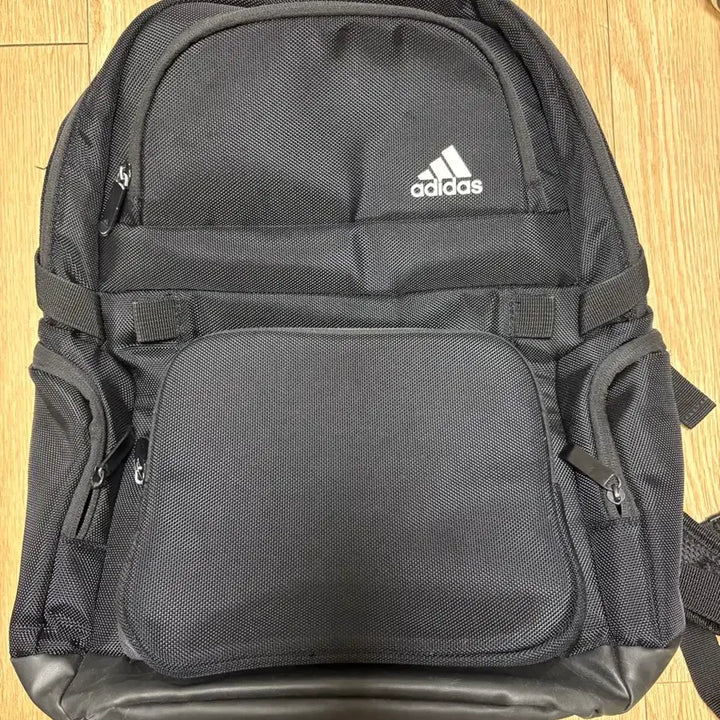 [SOLD OUT] 아디다스 블랙 백팩 가방