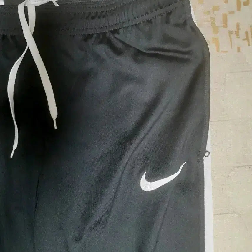 [BUNJANG] Nike Black Training Pants XL / 나이키 블랙 트레이닝 바지 XL