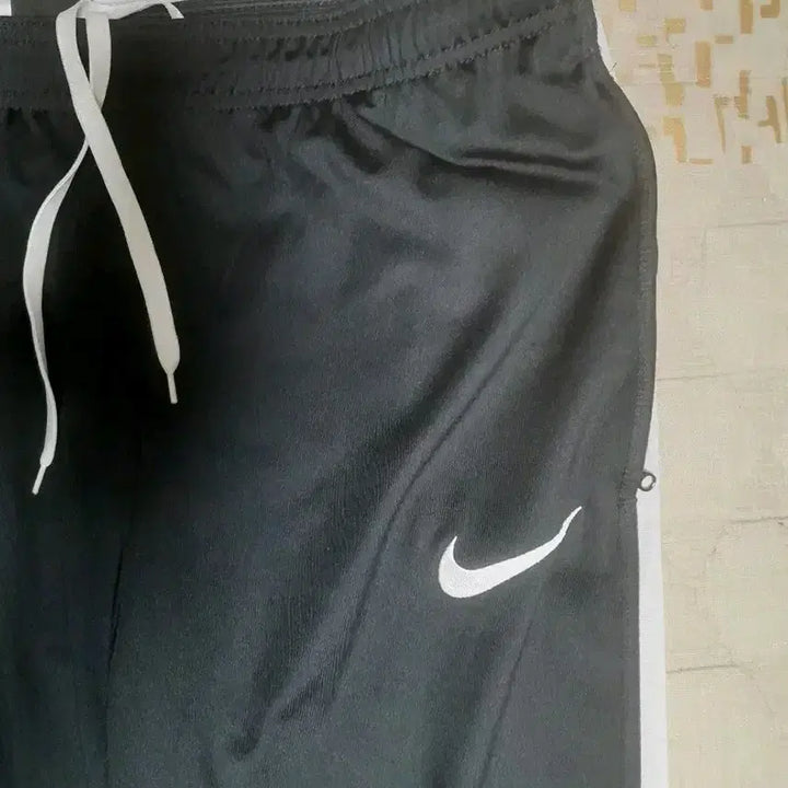[BUNJANG] Nike Black Training Pants XL / 나이키 블랙 트레이닝 바지 XL