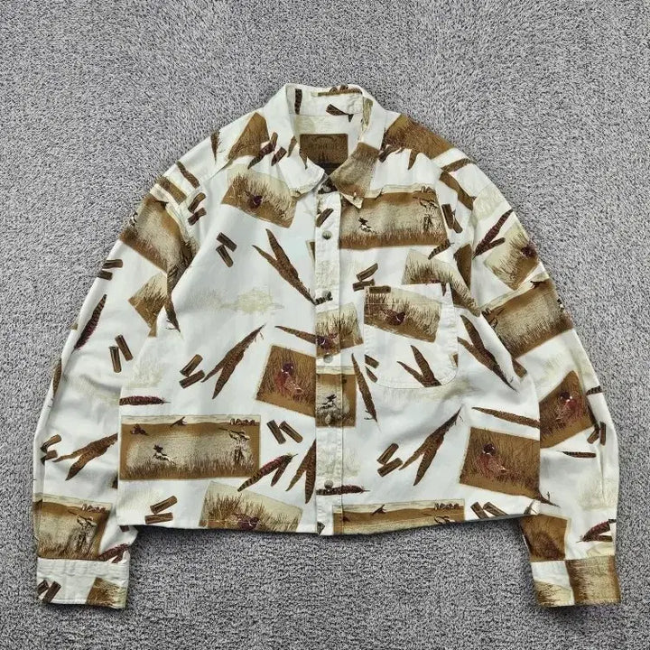 [BUNJANG] Outdoor Life Custom Cropped Shirt Country Art Pattern (M) / 아웃도어 라이프 셔츠 크롭 커스텀 ( M ) / 12052