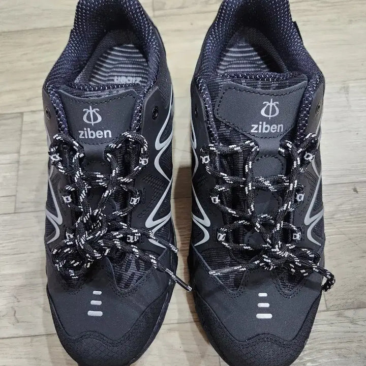 [BUNJANG] Ziben Black Safety Sneakers / 지벤 안전화 검정색 운동화