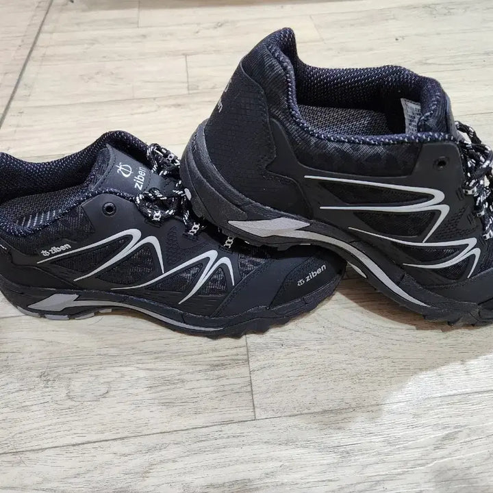 [BUNJANG] Ziben Black Safety Sneakers / 지벤 안전화 검정색 운동화