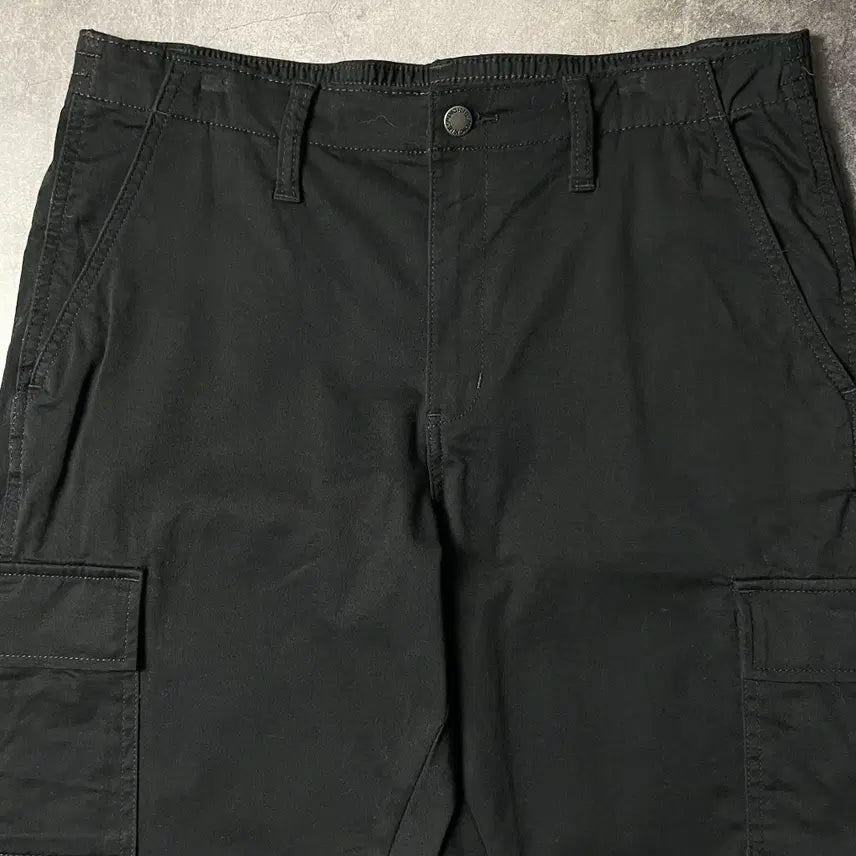 [BUNJANG] Dickies Black Cargo Half Banding Jogger Pants / DICKIES 디키즈 블랙 카고 하프밴딩 조거 팬츠 A00913