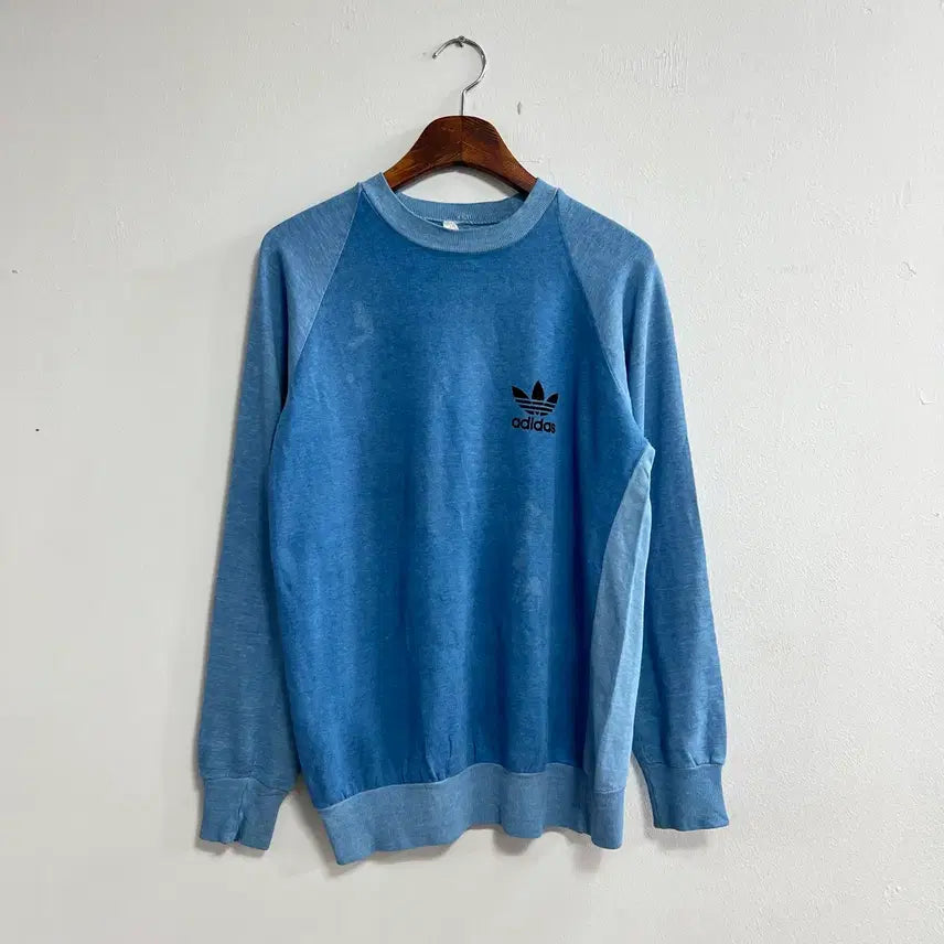 [BUNJANG] Vintage 70s Adidas Blue Sweatshirt / 빈티지 70s 아디다스 스웻셔츠