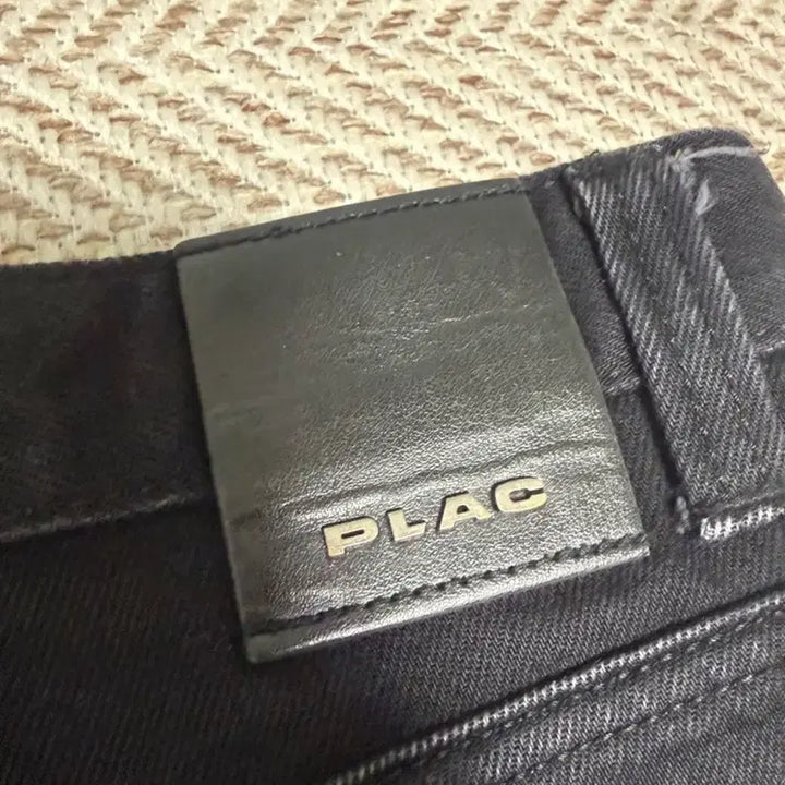 [BUNJANG] PLAC Black Jeans (30) / 플랙(PLAC) 블랙진 30