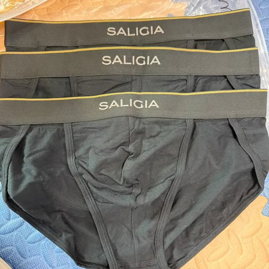 [BUNJANG] SALIGIA Men&