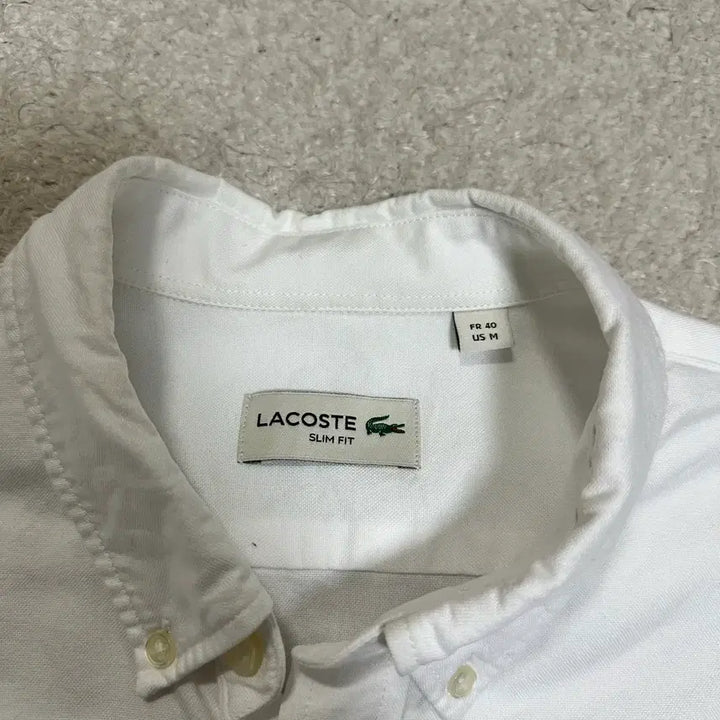 [BUNJANG] Lacoste White Short Sleeve Slim Fit Shirt M (100) / 라코스테 화이트 반팔 셔츠 슬림핏 m 100