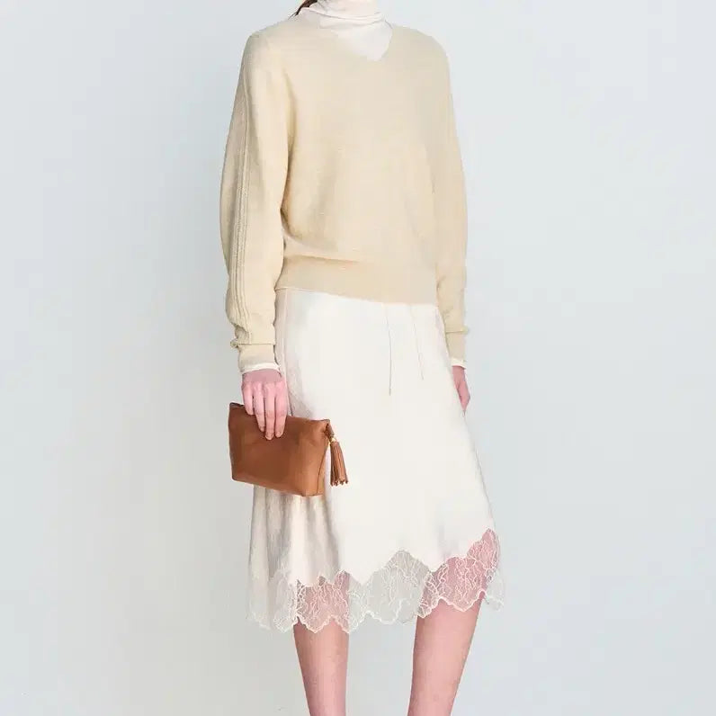 [BUNJANG] Hanssem LÄTT Wool V-Neck Knit (Ecru) / [새상품/정품] 한섬 래트 울 브이넥 니트 (에크루)