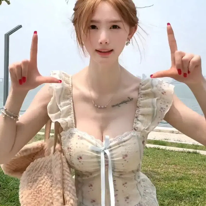 [BUNJANG] Ribbon Flower Frill Blouse Top / [새상품/빠른발송] 상큼 리본 플라워 프릴 블라우스 탑