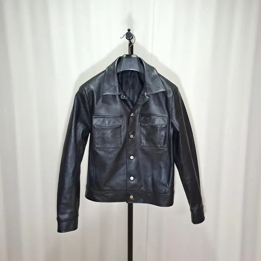 [BUNJANG] Real Leather Black Trucker Jacket (Size 100-105) / (택포) 리얼레더 블랙 트러커 자켓 100-105 B846