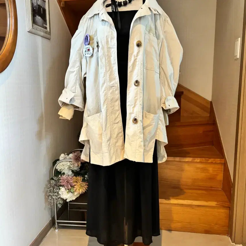 [BUNJANG] Beige Trench Coat Soft Fabric / 베이지색 트렌치 코트. 소프트오브 패브릭
