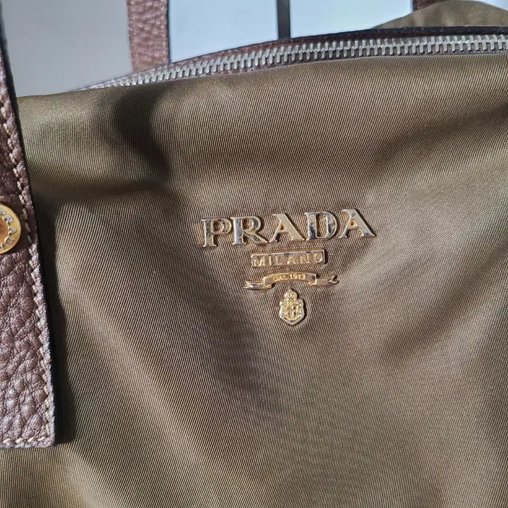 [BUNJANG] Prada Olive Khaki Tote Bag/Shoulder Bag / 프라다 올리브카키 토트백/숄더백