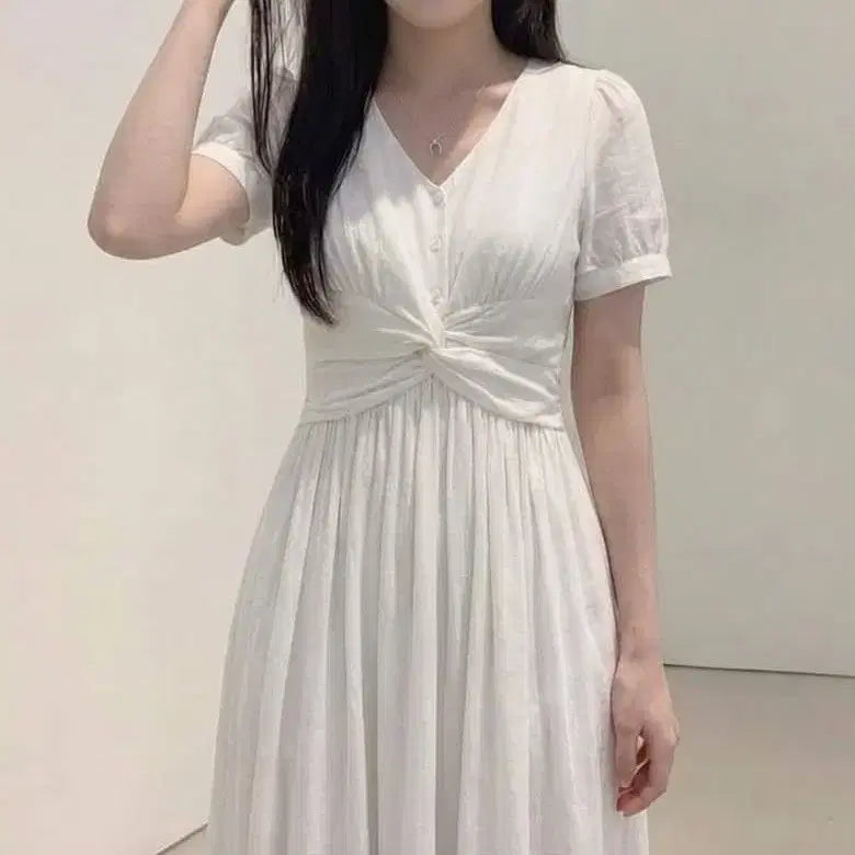 [BUNJANG] Merryna Shirring Bean Button Flare Long Dress / (청순/여성스러움) 셔링 콩단추 플레어 롱 원피스 2color