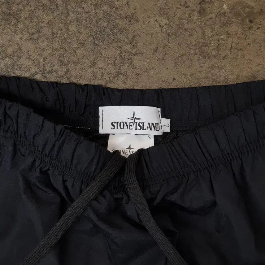 [BUNJANG] Stone Island Cargo Jogger Pants (L) Black New / 스톤아일랜드 카고 조거팬츠 34(L) 블랙 새상품