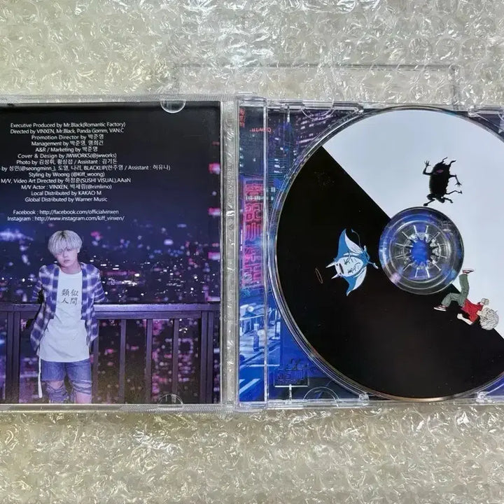 [BUNJANG] VINCENZO "Yousaingan" CD + Photocard Set + Sticker Set / 빈첸 유사인간 CD+증정품