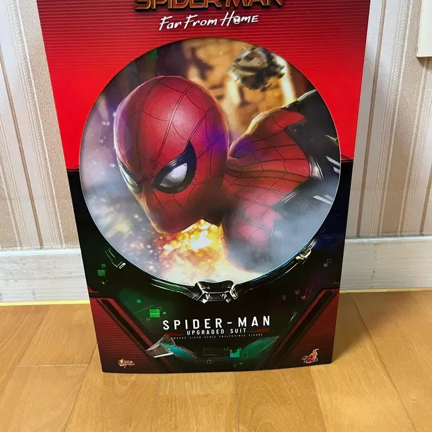 [BUNJANG] Hot Toys Spider-Man Far From Home Upgrade Suit Figure / 핫토이 스파이더맨 파프롬홈 업그레이드 슈트