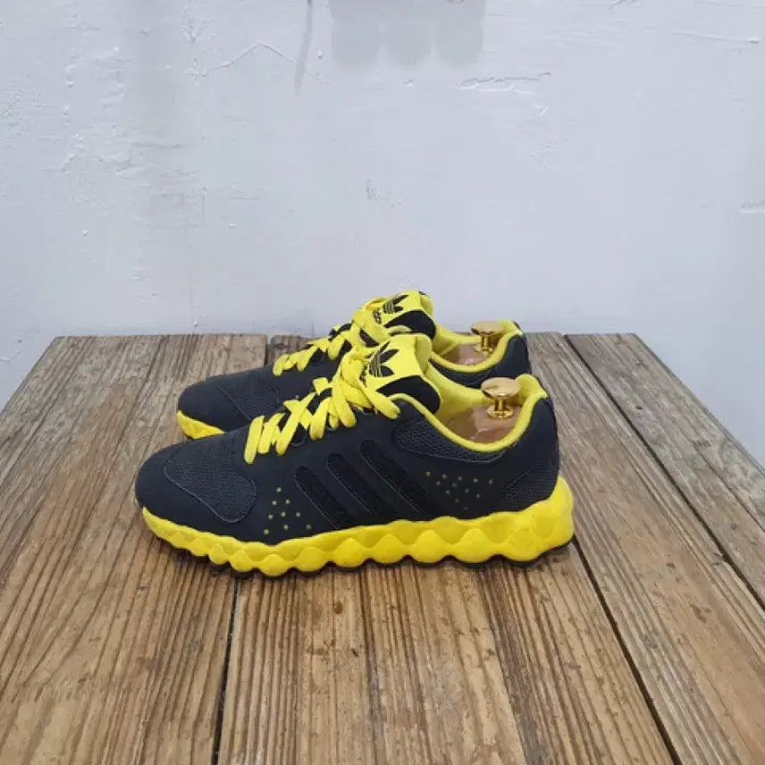 [BUNJANG] Adidas Mega Softcell Sneakers (230mm) / 11년도 ADIDAS 아디다스 메가 소프트셀 (230MM)