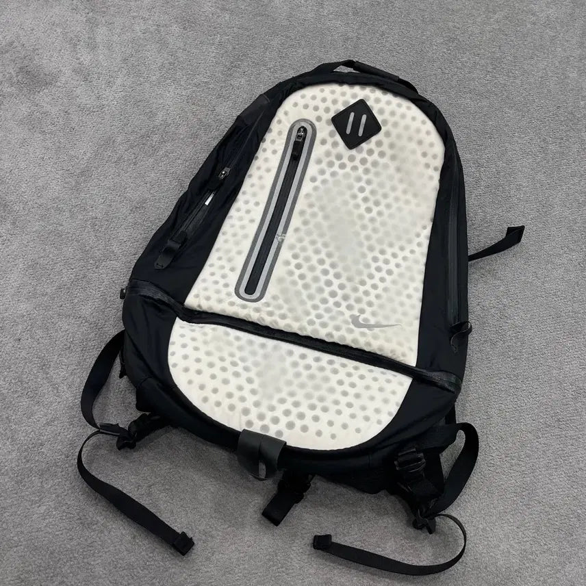 [BUNJANG] Nike White Dot Backpack / 나이키 화이트 도트 백팩