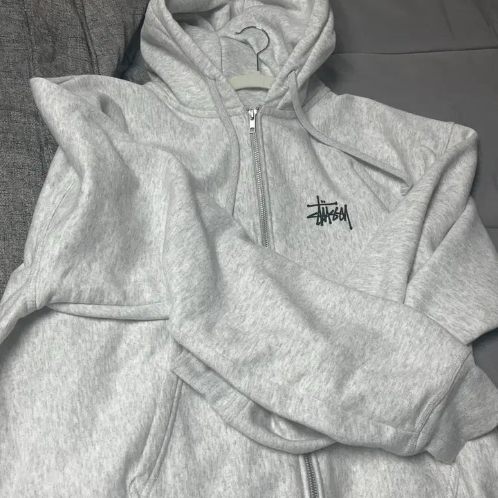 [BUNJANG] Stussy Hooded Zip-Up Jacket / 스투시 후드집업