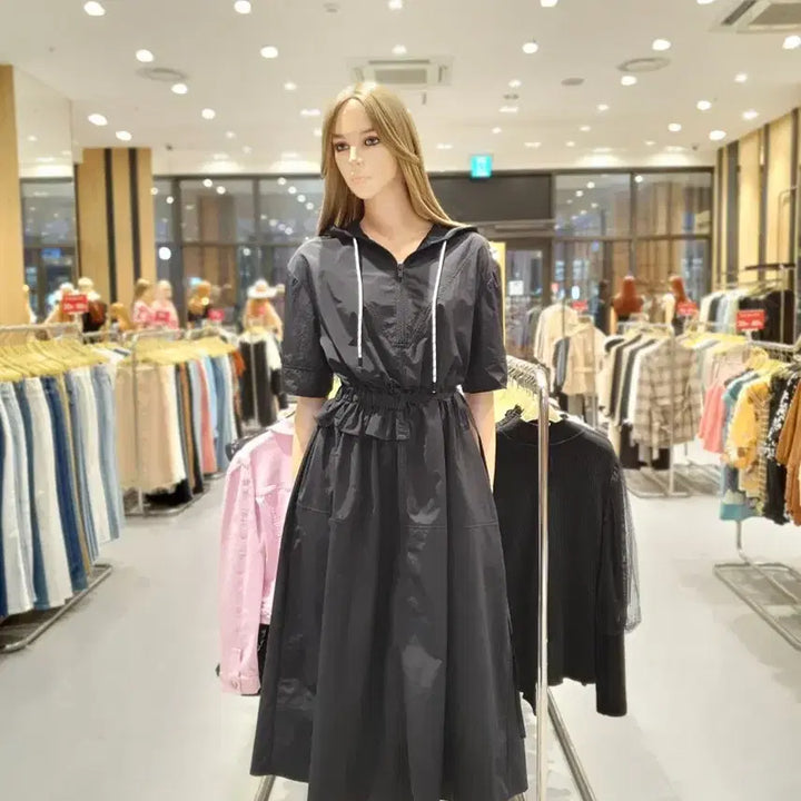 [BUNJANG] Egoist Anorak Hooded Long Dress / 에고이스트 아노락 후드 롱원피스