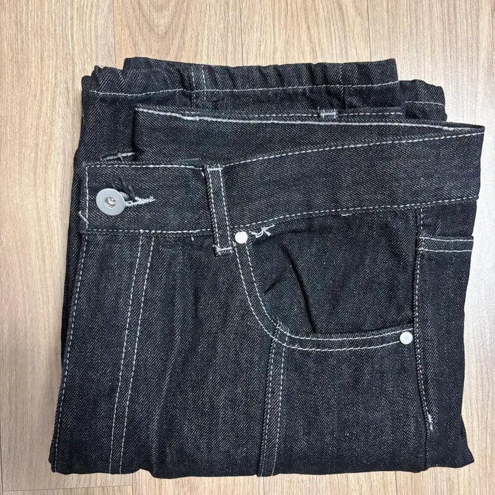 [BUNJANG] Trillion Washed Stitch Denim Pants (Black) / [ 트릴리온 ] 워싱 스티치 데님 팬츠 (BLACK) L