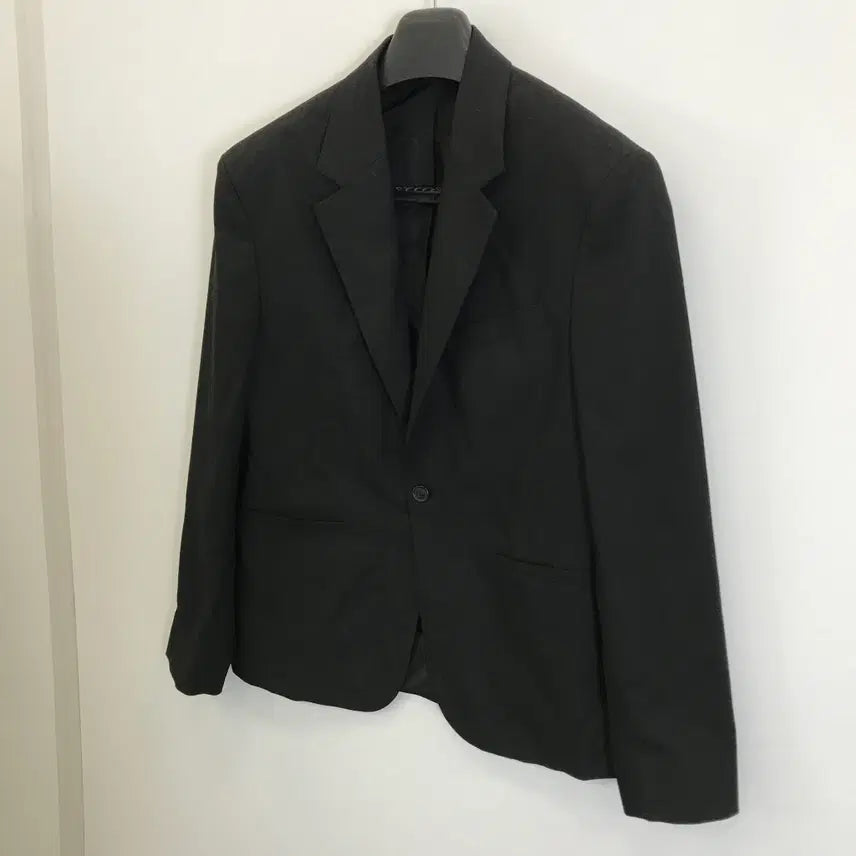 [SOLD OUT] 자라 스트레이트핏 블레이저자켓 블랙 [48]