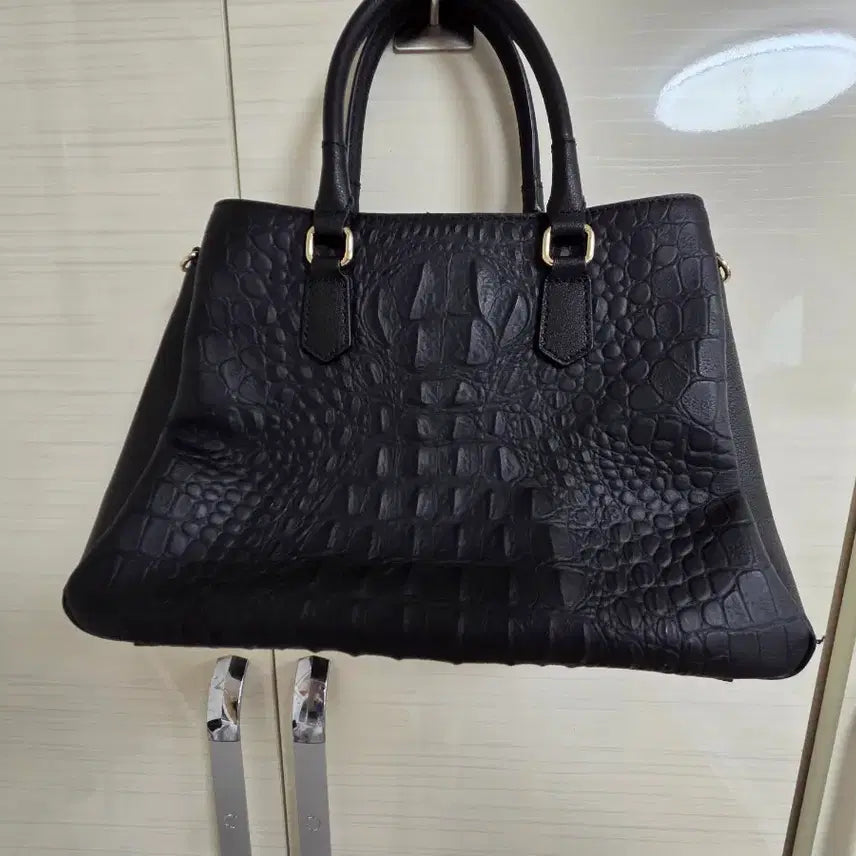 [BUNJANG] Pierre Balmain Black Crocodile Pattern Tote Bag / 피에르 발망 블랙 악어 패턴 토트백