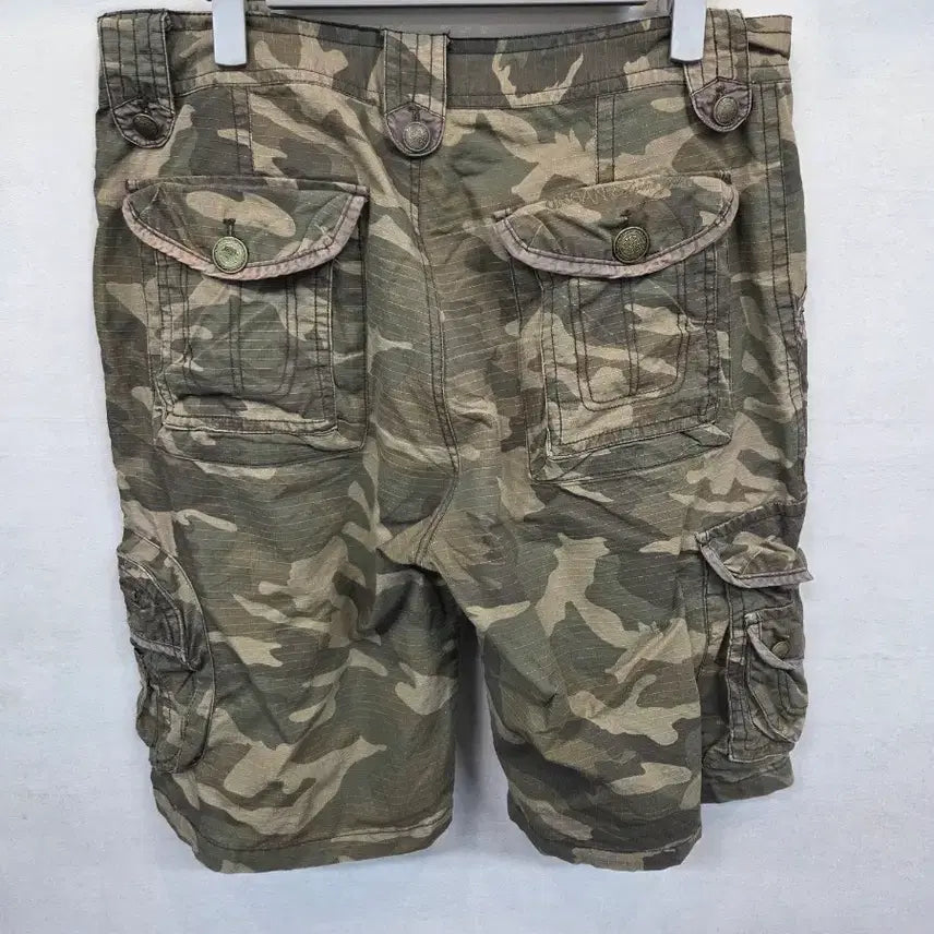 [BUNJANG] Edwin Old School Vintage Lip Star Multi-Pocket Camo Cargo Shorts / 에드윈 올드스쿨 빈티지 립스타 멀티포켓 카모 카고반바지 34 35