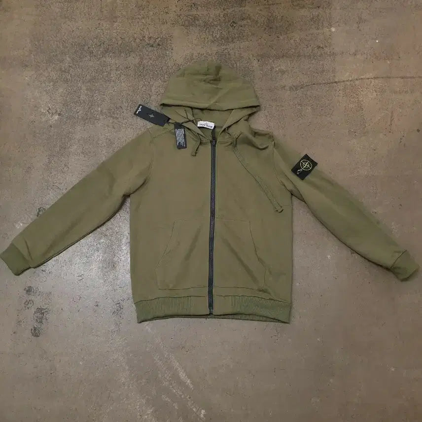 [BUNJANG] Stone Island Khaki Hooded Zip-Up Jacket L / 스톤아일랜드 후드집업 100(L) 새상품