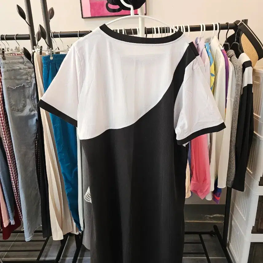 [BUNJANG] Colorblock Long Dress Black/White / 배색 롱 원피스 블랙/화이트