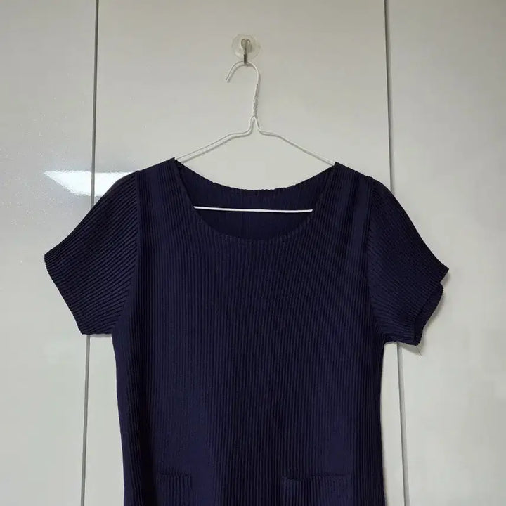 [BUNJANG] Navy Pleated Short-Sleeve Dress / 네이비 플리츠 반팔 원피스