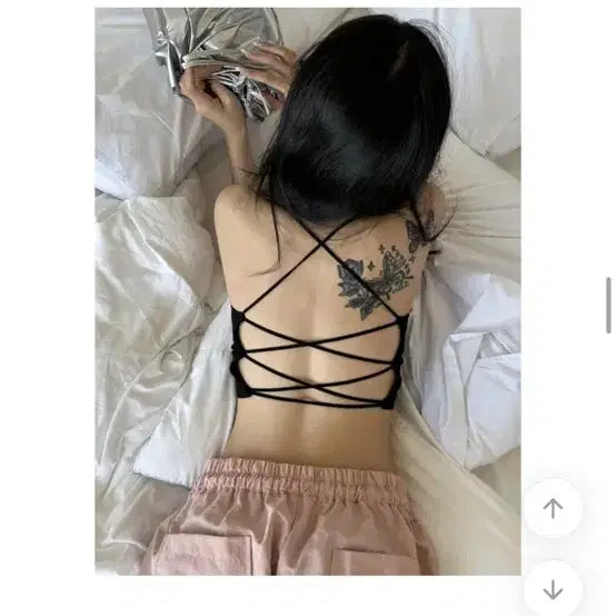 [BUNJANG] Kimis Back Slim Knit + Cross Strap Bralette Set / 키미스 백슬림 니트+크로스 스트랩 브라렛