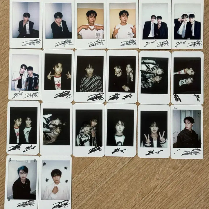 [BUNJANG] OMEGA X Jaehan Yechan Magazine Photocard Bundle Set / 오메가엑스 재한 예찬 잡지 포카 전량