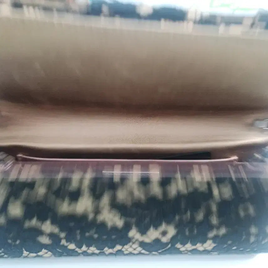 [BUNJANG] Dolce &amp; Gabbana Lace Clutch Bag / 돌체앤가바나 클러치