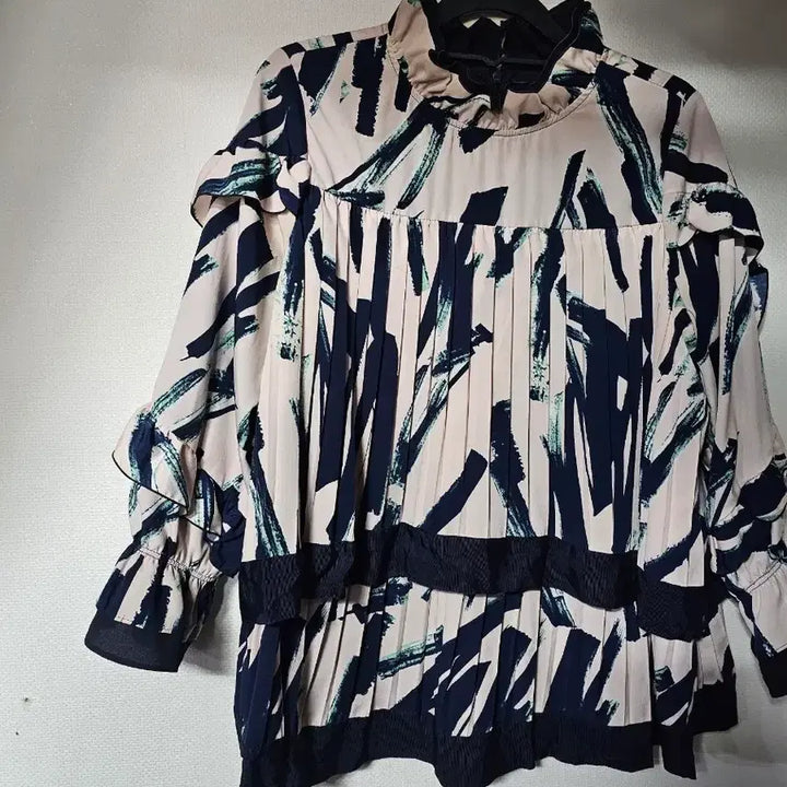 [BUNJANG] Son Jung Wan Blouse / 손정완 블라우스