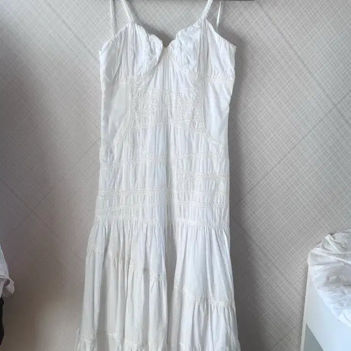 [BUNJANG] White Lace Tiered Long Dress - Size S / 화이트 레이스 캉캉 롱 원피스 S